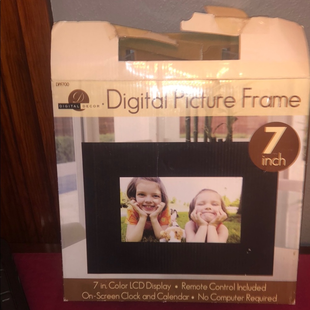 Black Digital Picture Frame
